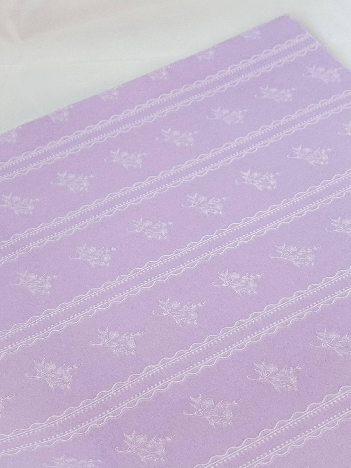 Papier de soie 25 feuilles 86x62cm SAPIN Candy Pink/Rouge