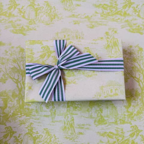 Bobina Kraft 70cm x 100m VINTAGE GARDEN Blanco/Olive